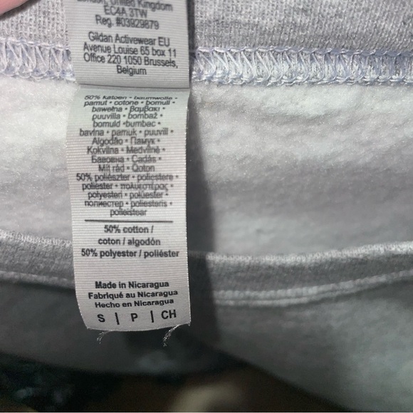 Gray Sweatshirt Mom, Nana, Great Nana Long Sleeve White Writing Grandma Gift - Picture 7 of 8